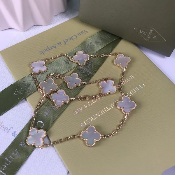 VAN CLEEF & ARPEL ALHAMBRA NECKLACE 10 MOTIFS MOTHER OF PEARL