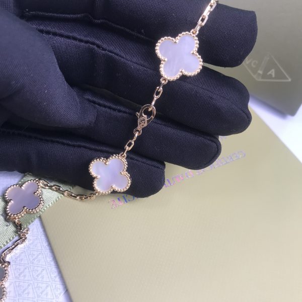 VAN CLEEF & ARPEL ALHAMBRA NECKLACE 10 MOTIFS MOTHER OF PEARL