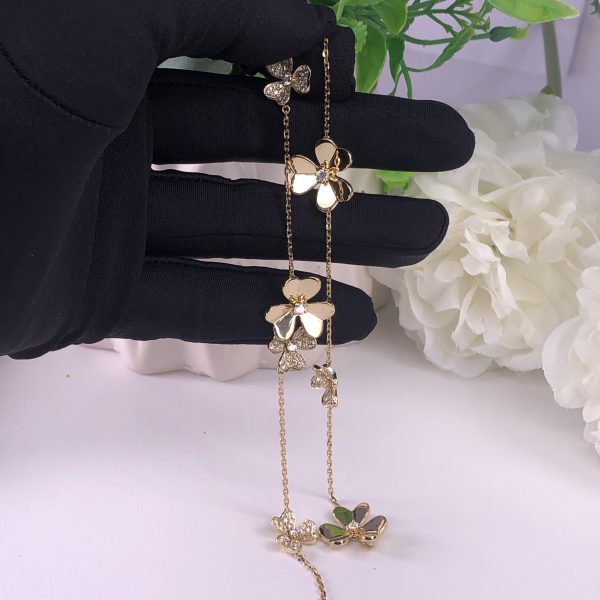 VAN CLEEF & ARPEL FRIVOLE DIAMOND NECKLACE 9 FLOWERS