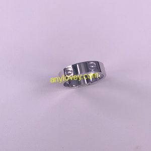 Cātìėr 18ct White Gold Love Ring 5.5mm