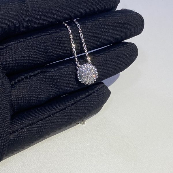 Van Cleef & Arpels 18ct White Gold Perlee Necklace Diamonds