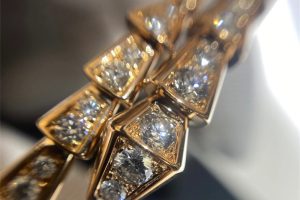 How to tell if my bulgari serpenti bracelet pave diamonds real