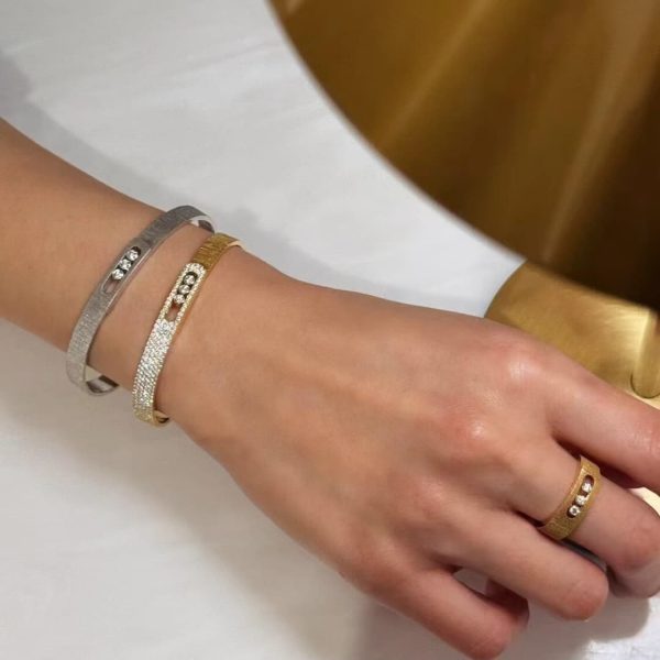 Messika Move Noa Ciselé Bangle 0.15ct Dupe