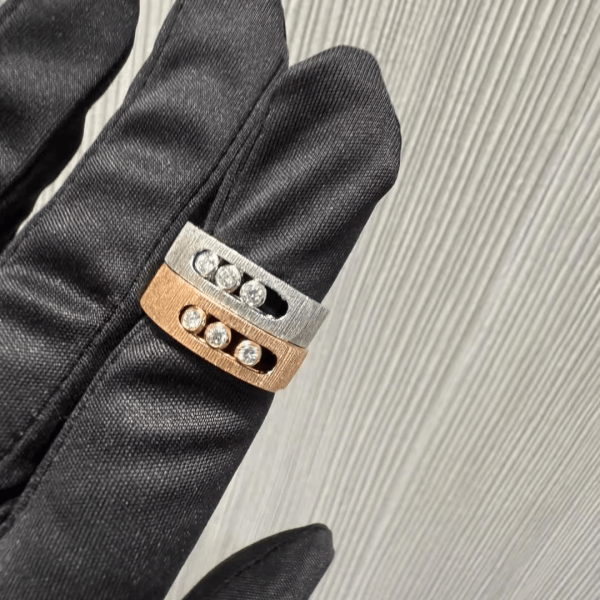 Move Noa cesele ring 3 diamonds new release
