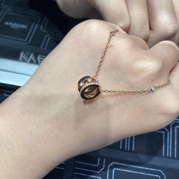 Replica Messika Move romane pendant necklace